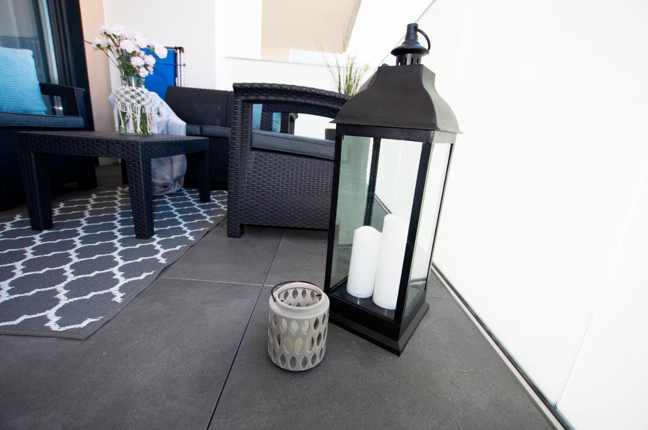 Ikar Z Widokiem Na Morze W Kompleksie Platinium Apartment